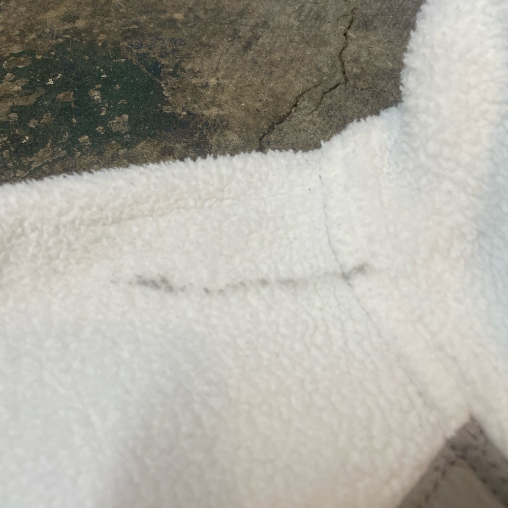 Abercrombie & Fitch Asymmetrical Pullover Fleece - Picture 6 of 6